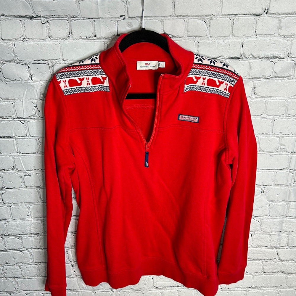 Red Vinyard Vines holiday sweater